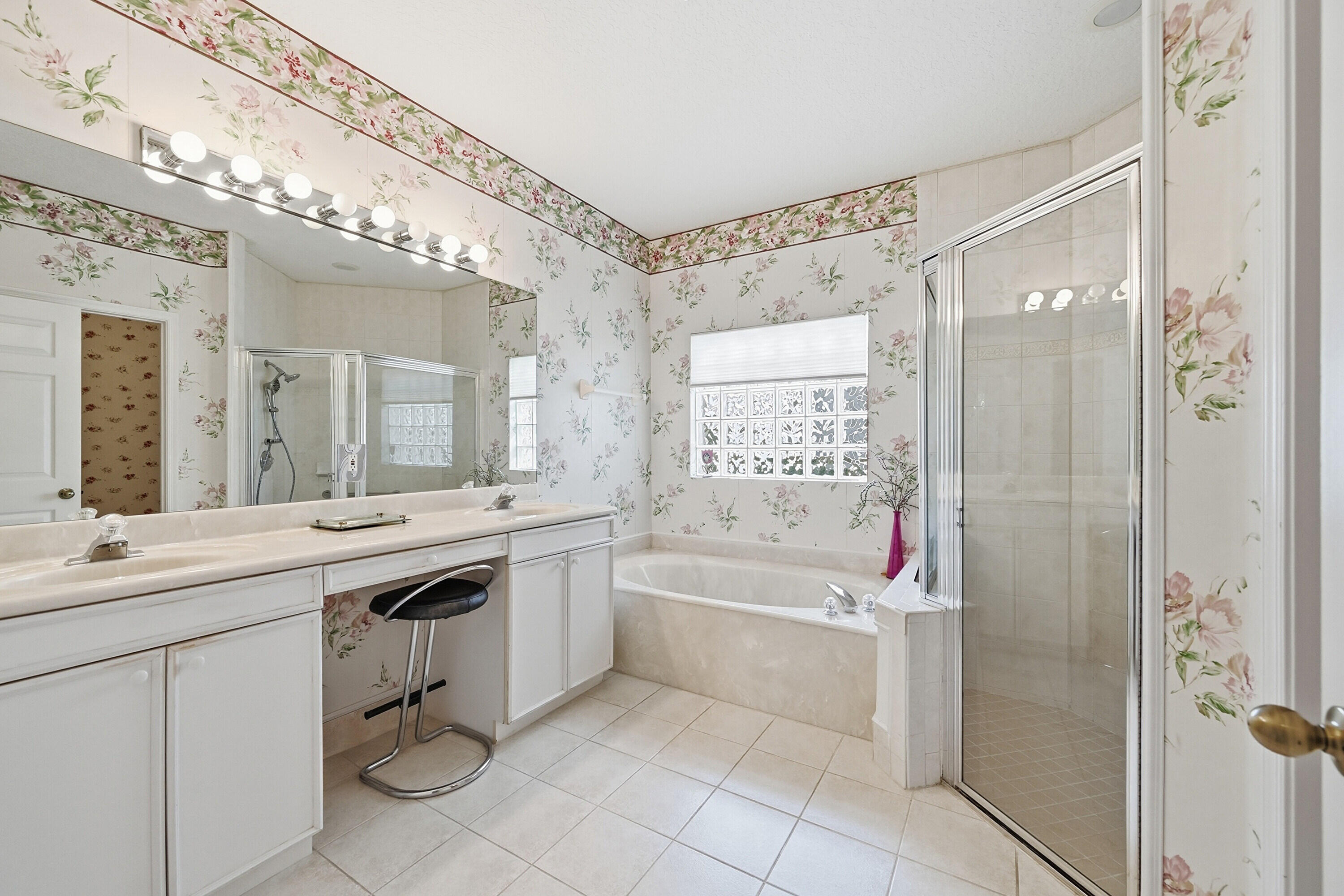 HAMMOCK POINT  / Grand Cypress - Residential