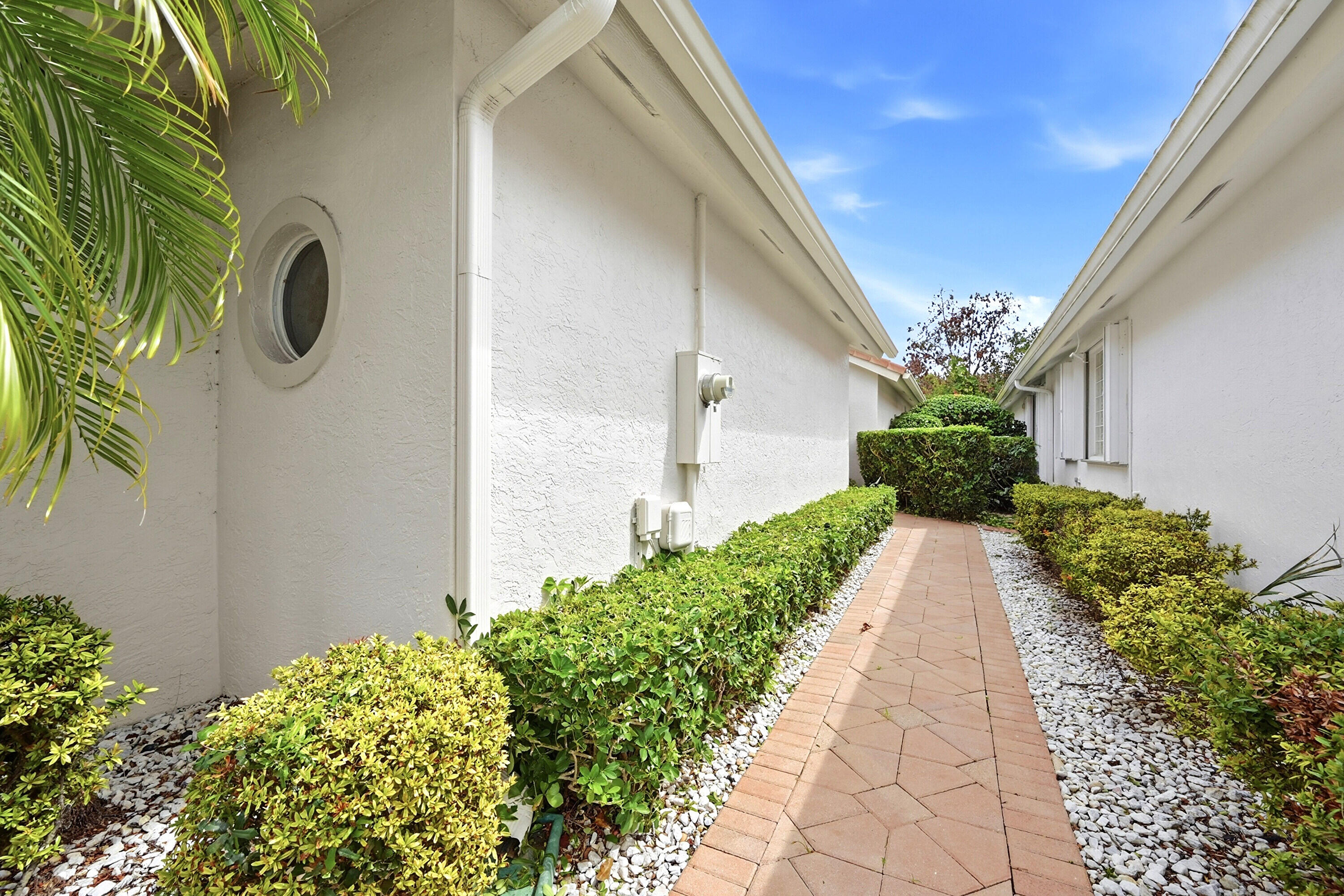 HAMMOCK POINT  / Grand Cypress - Residential