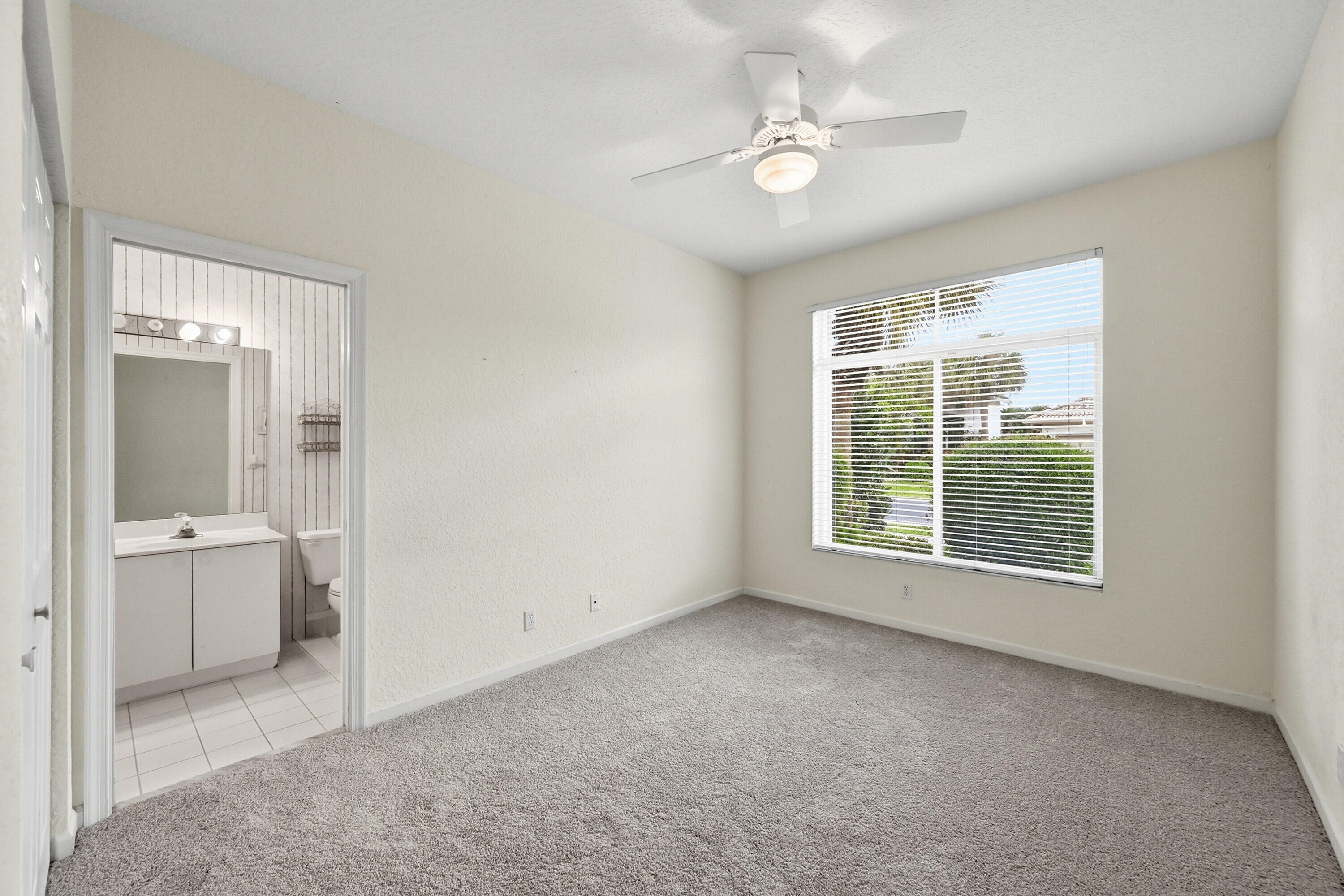 HAMMOCK POINT  / Grand Cypress - Residential