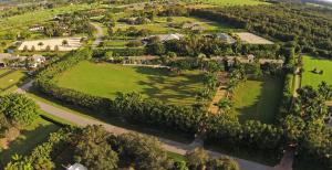 MALLET HILL OF WELLINGTON - Residential