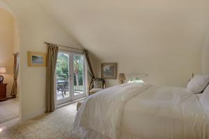 MALLET HILL OF WELLINGTON - Residential