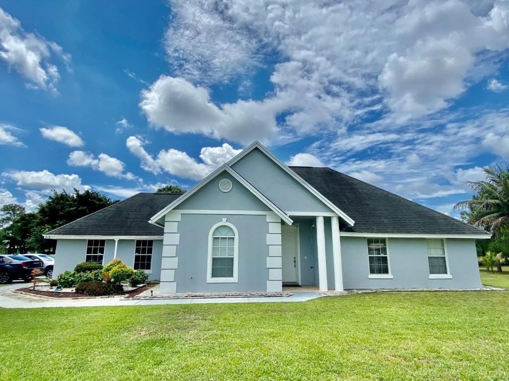 Photo of 18682 N 47th Court N, Loxahatchee, FL 33470 (MLS # R10991406)
