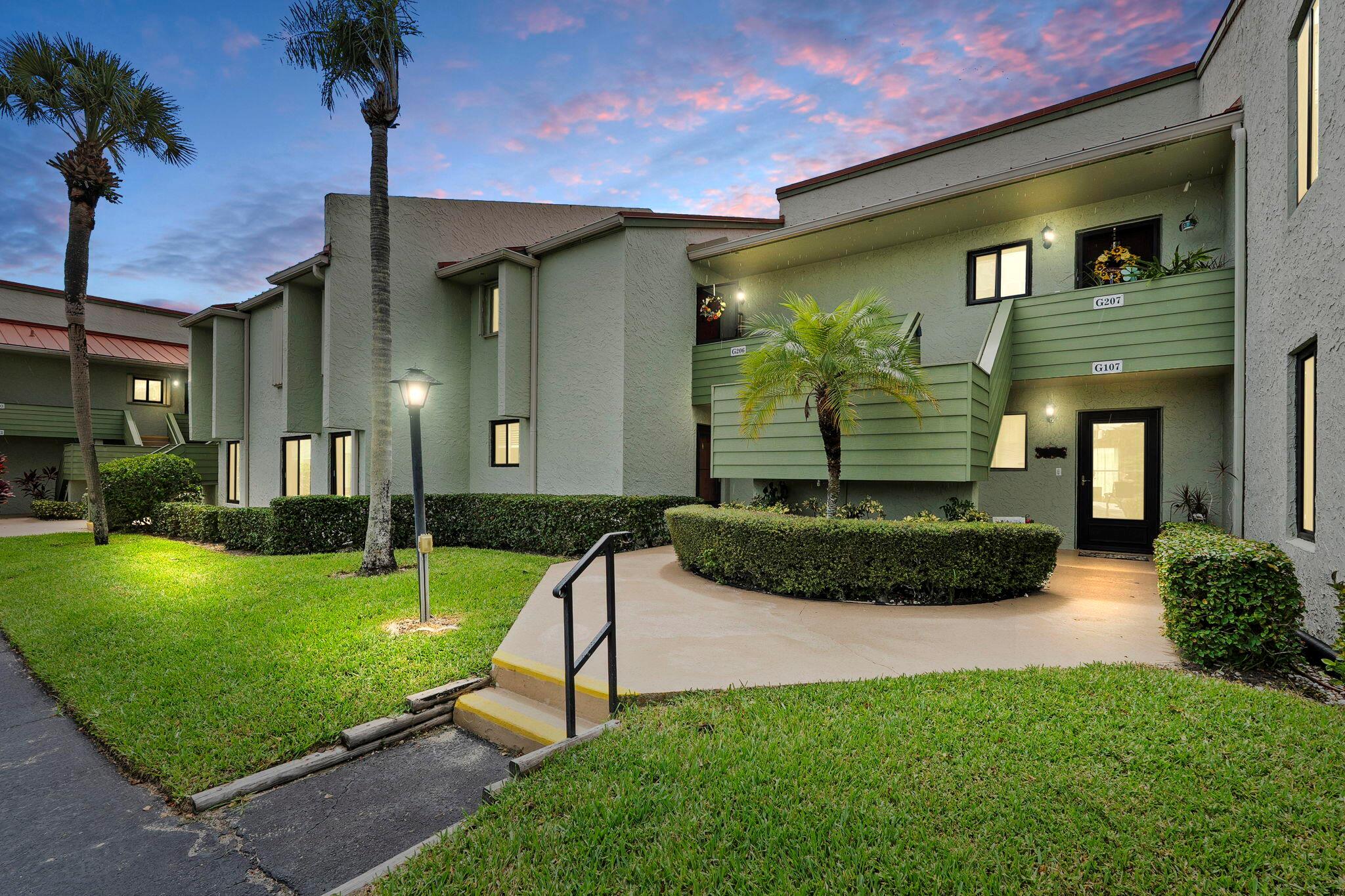 MILES GRANT CONDO - Residential