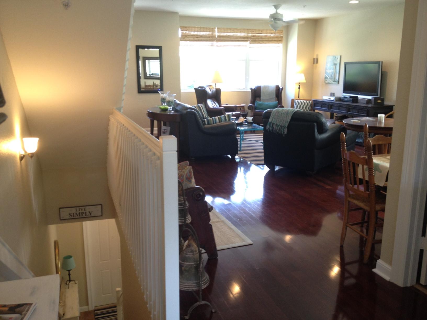 CITYSIDE CONDO - Residential