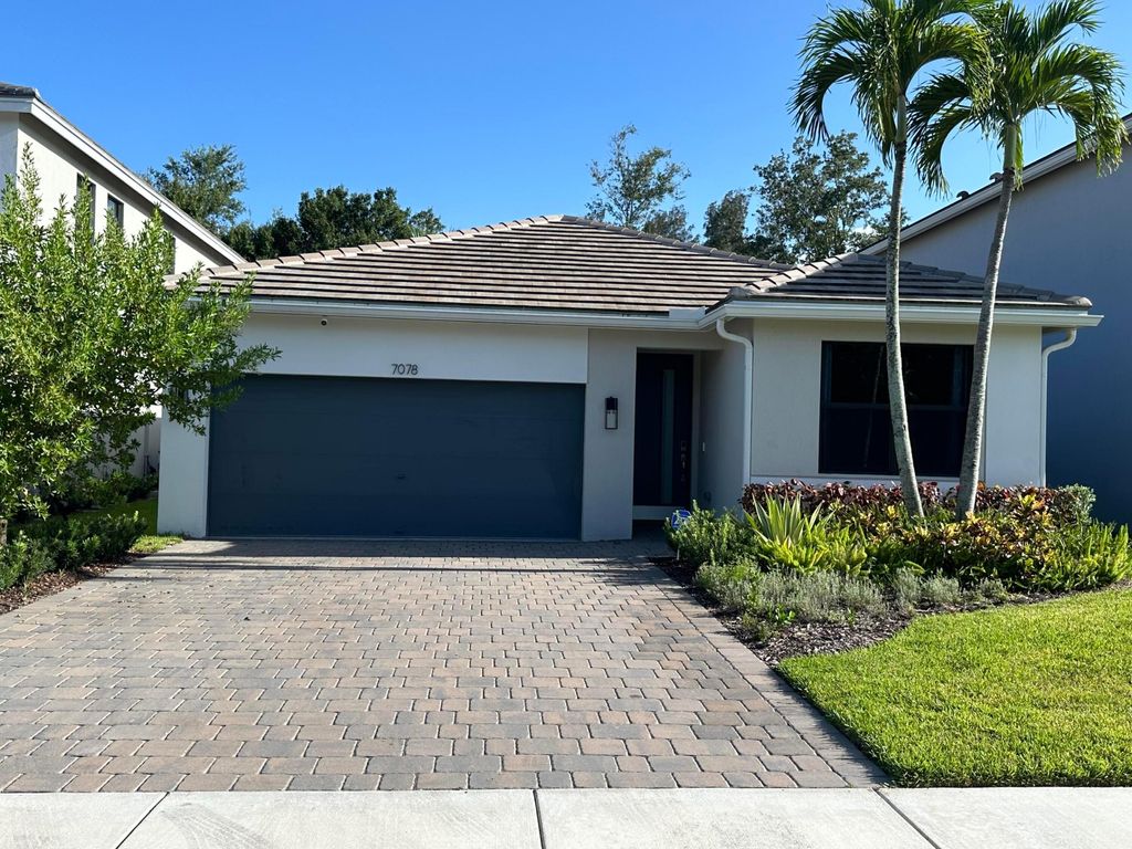 Photo of 7078 Rockwood Road, Jupiter, FL 33458 (MLS # B26018591)