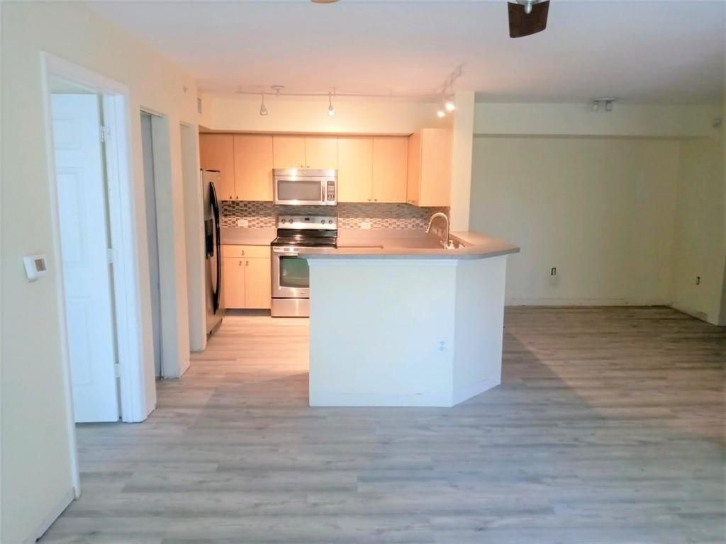 Photo of 812 Villa Cir #812, Boynton Beach, FL 33435 (MLS # F10304266)