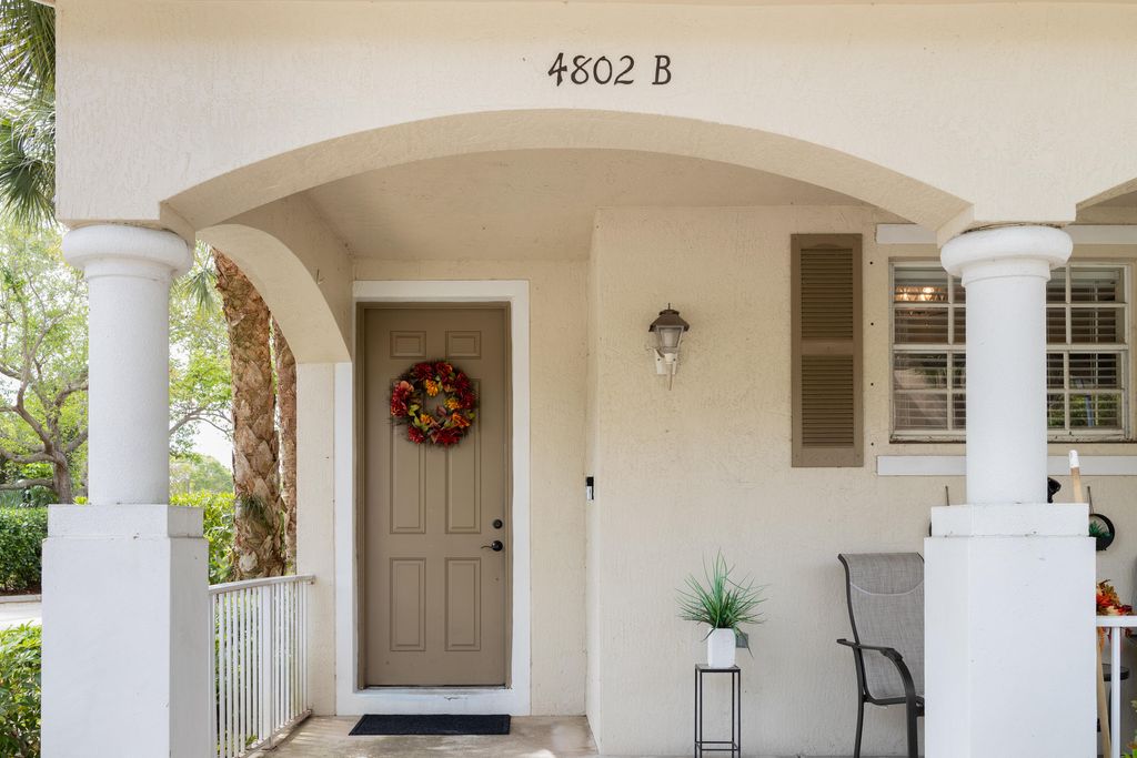 Photo of 4802 W Bexley Park Drive, Delray Beach, FL 33445 (MLS # B26012802)