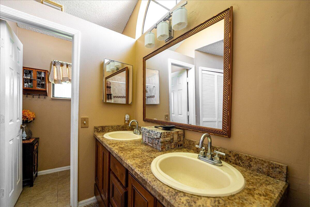 PORT ST LUCIE SECTION 43 - Residential