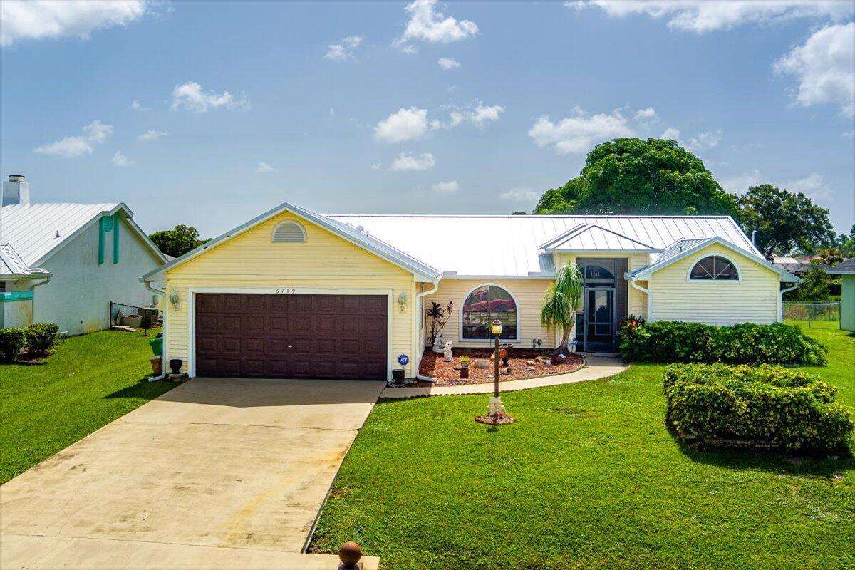 PORT ST LUCIE SECTION 43 - Residential