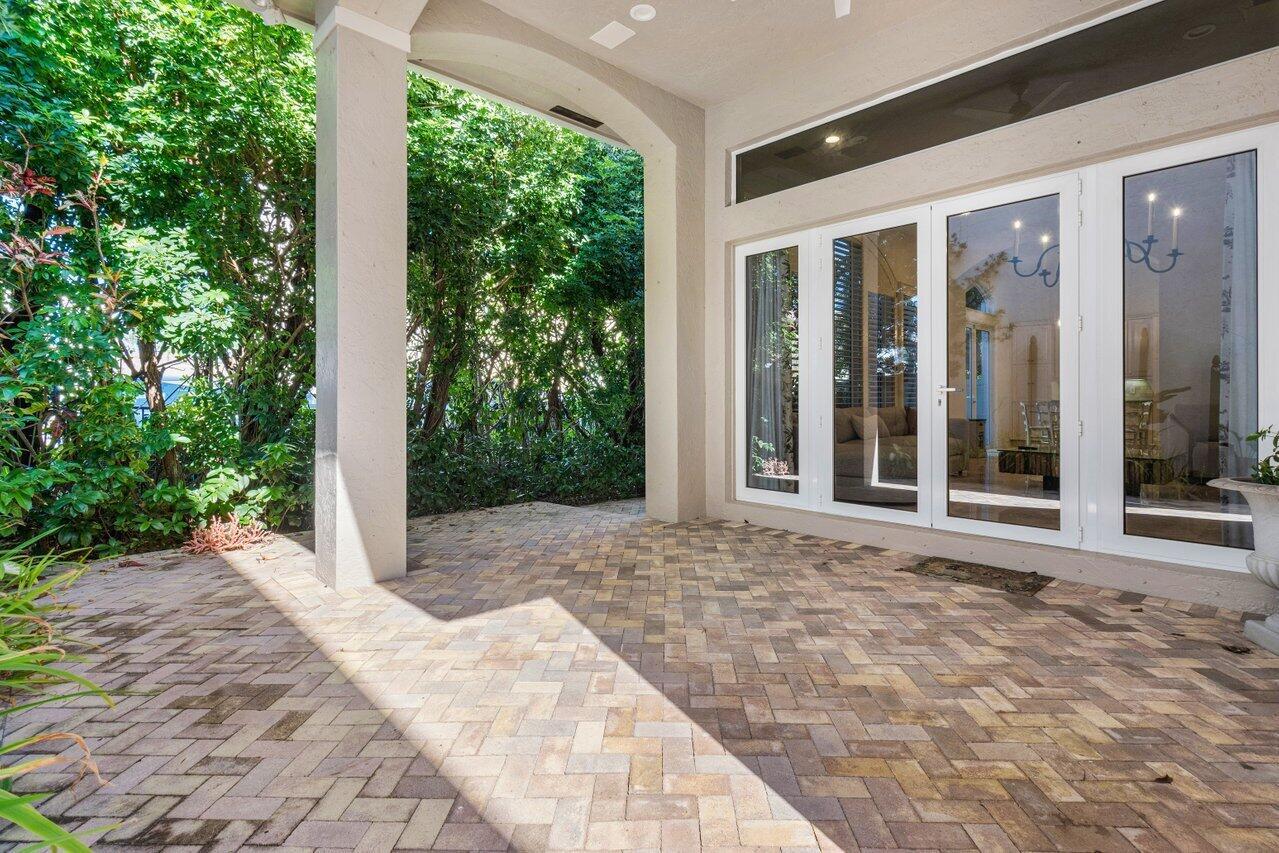 OCEAN GRANDE PLACE - Residential Lease