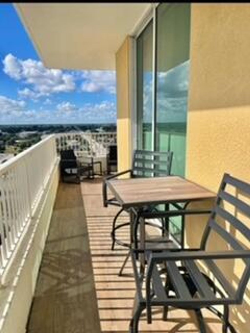 Photo of 700 E Boynton Beach Boulevard E #1509, Boynton Beach, FL 33435 (MLS # B26019105)