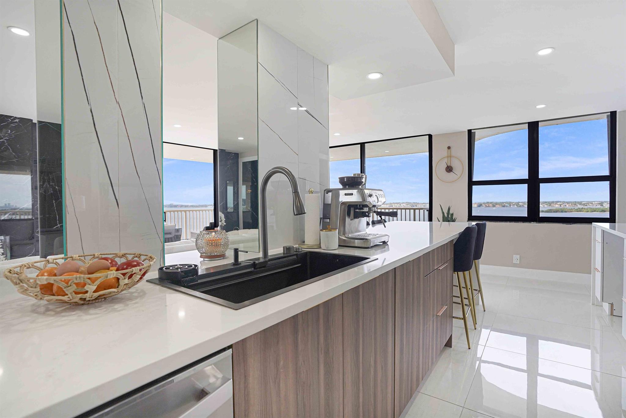 DUNES TOWERS COND A & B 15-42-43, PART OF GOV LOT - Residential