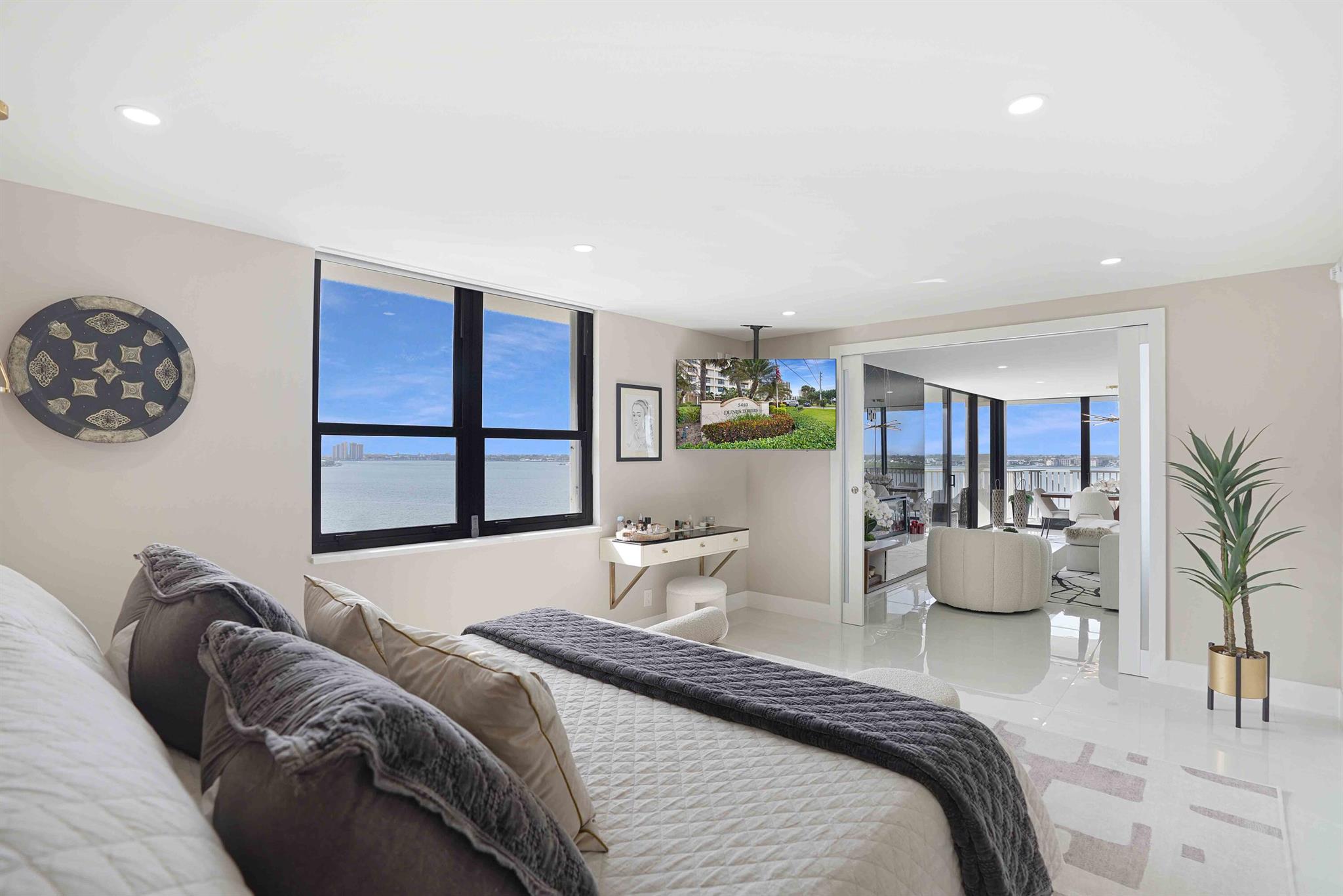 DUNES TOWERS COND A & B 15-42-43, PART OF GOV LOT - Residential