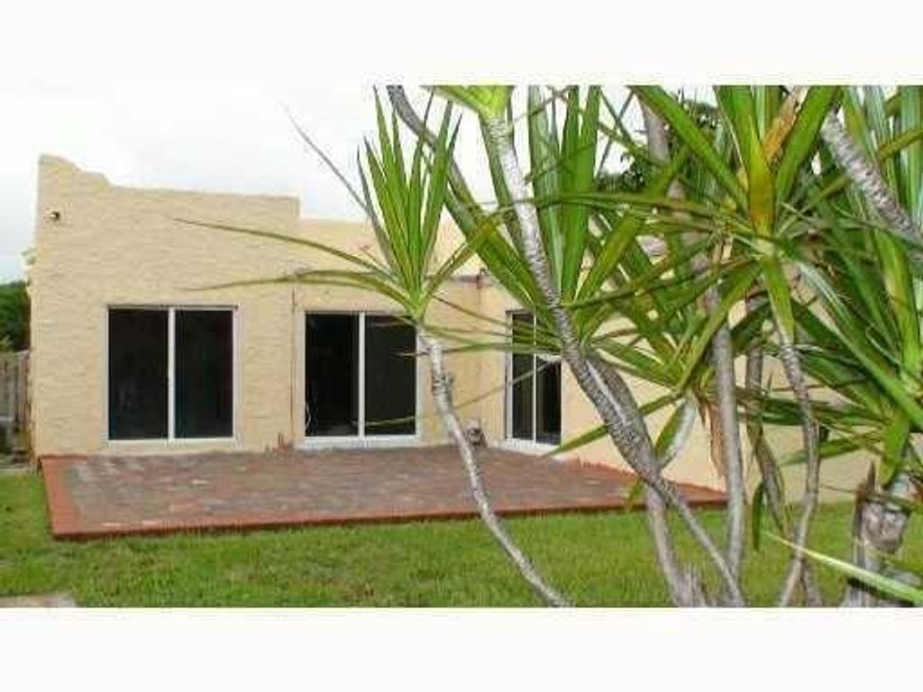 Photo of 619 37th Street, West Palm Beach, FL 33407 (MLS # R11166366)