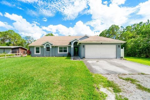 A home in Loxahatchee