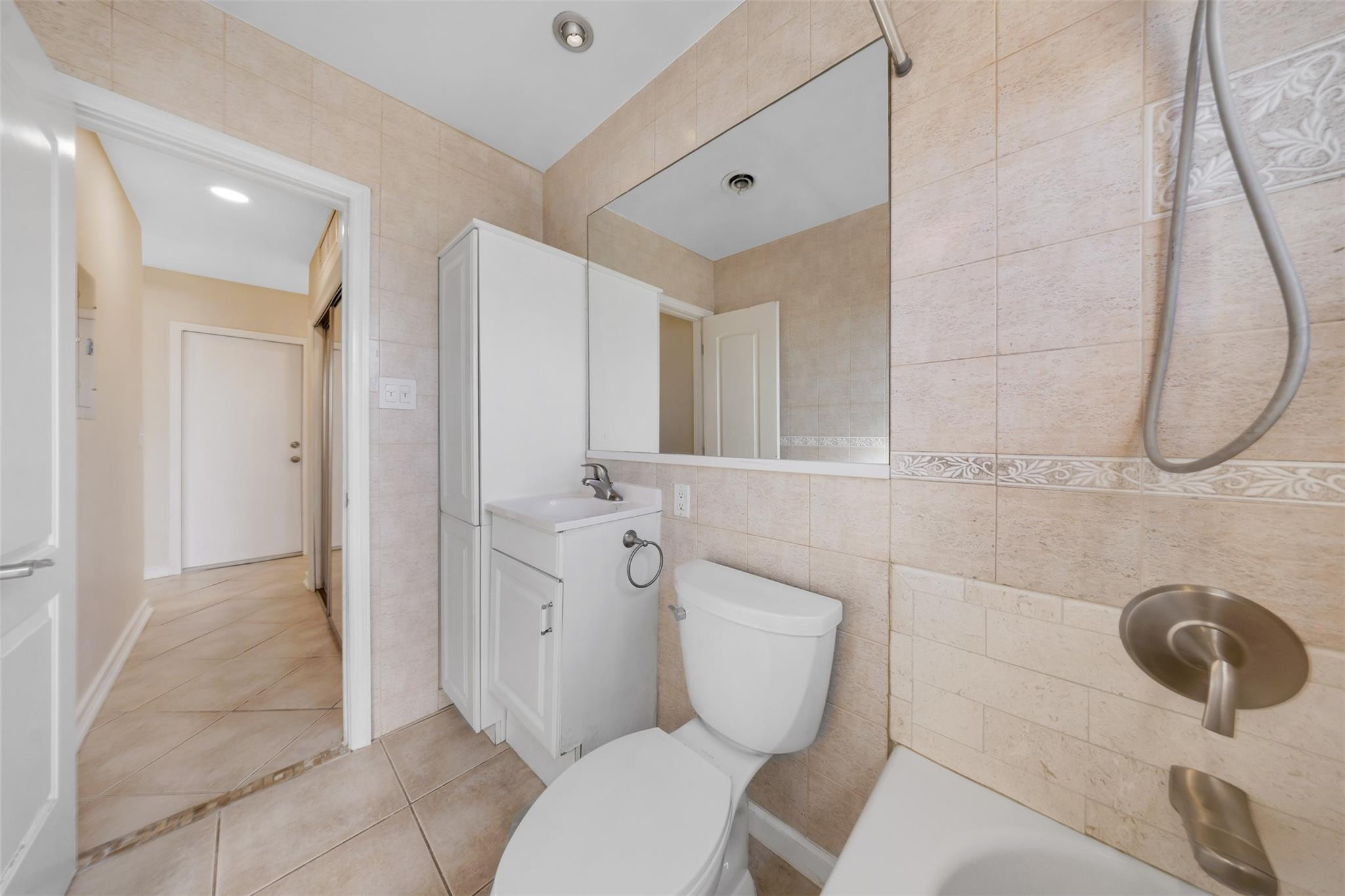 The Landings - Residential Lease