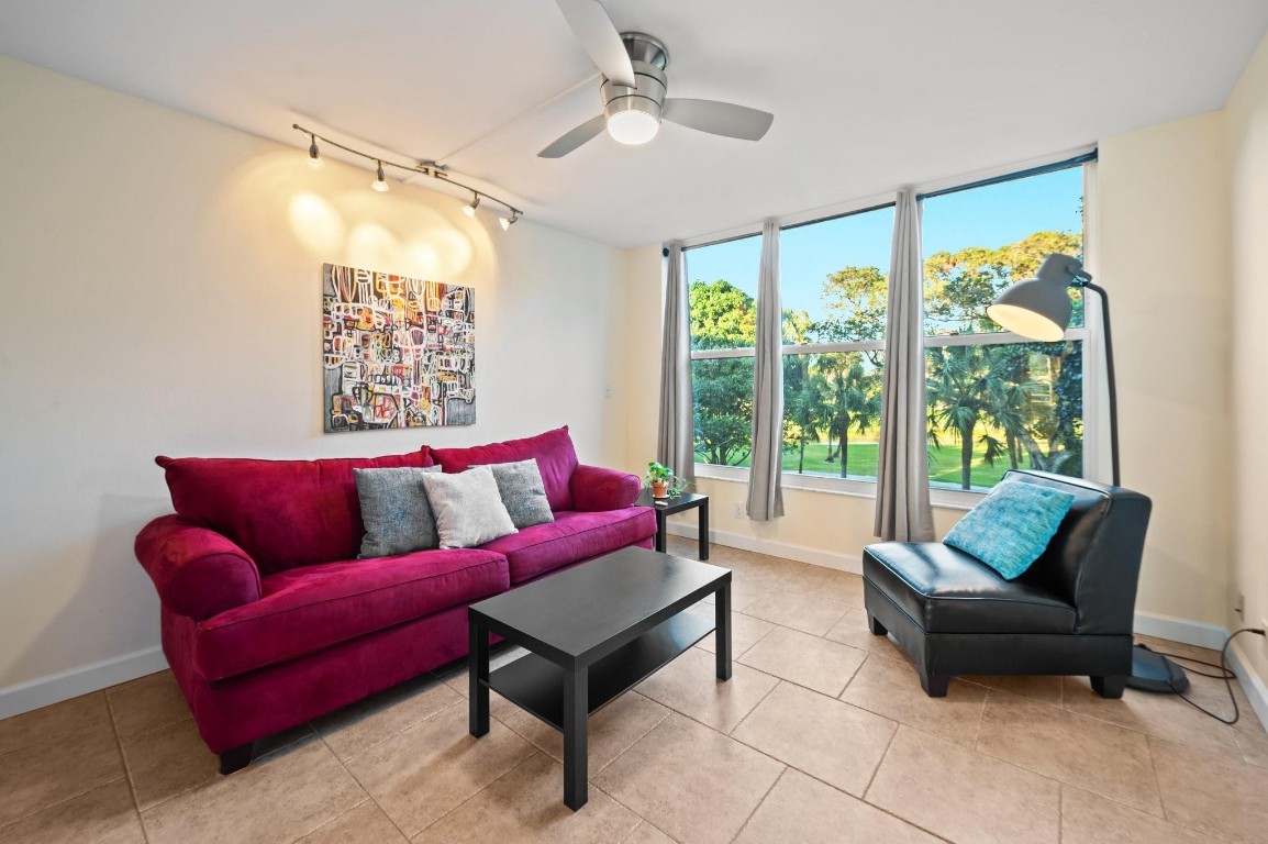 Palm Aire country Club - Residential