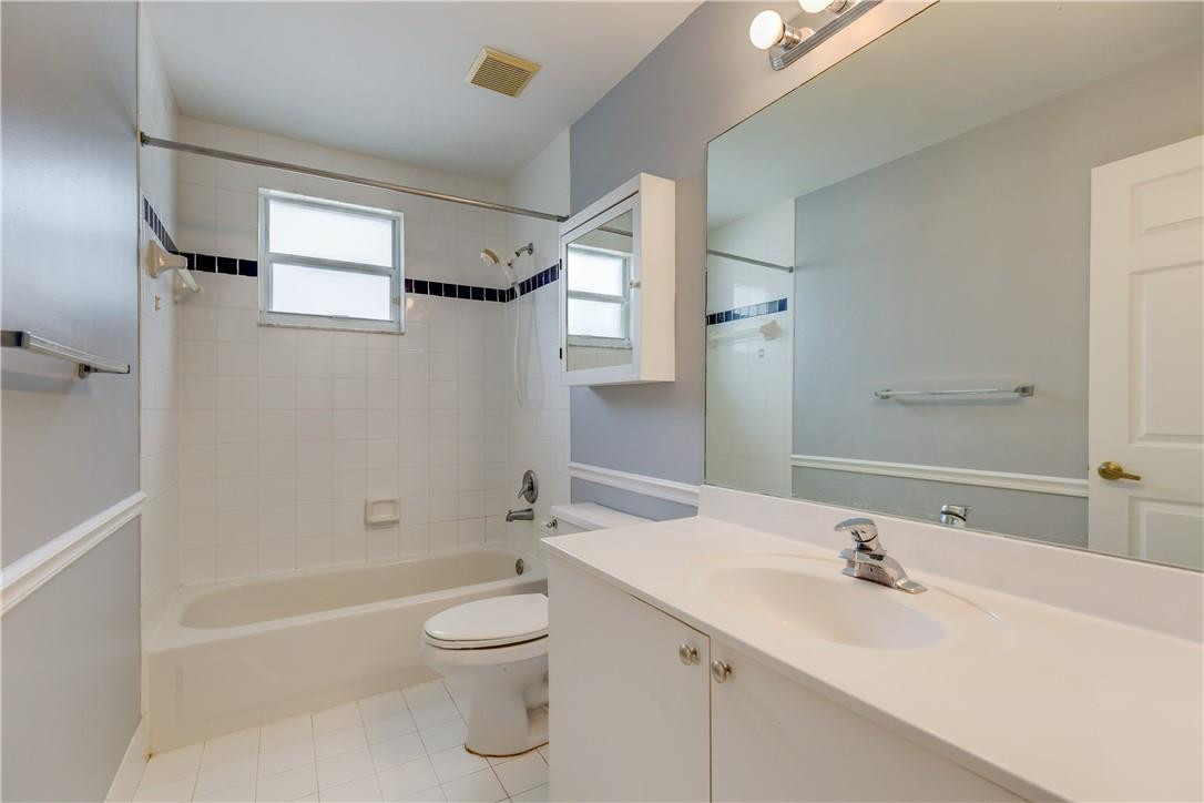 Pembroke Falls*Clubside - Residential