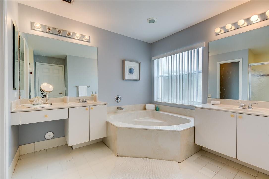 Pembroke Falls*Clubside - Residential