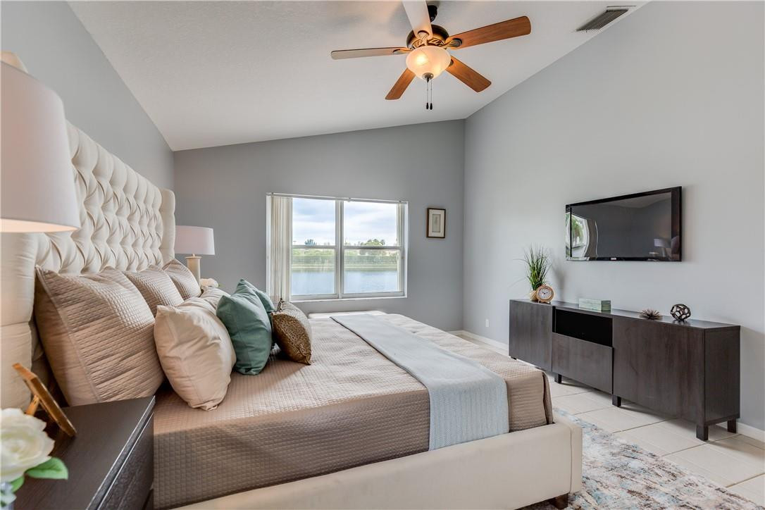 Pembroke Falls*Clubside - Residential