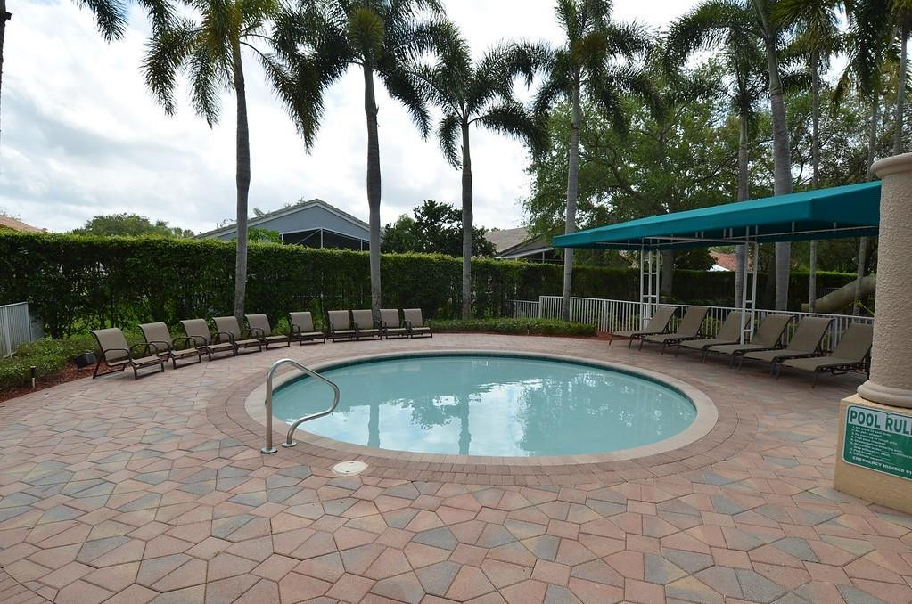 Pembroke Falls*Clubside - Residential