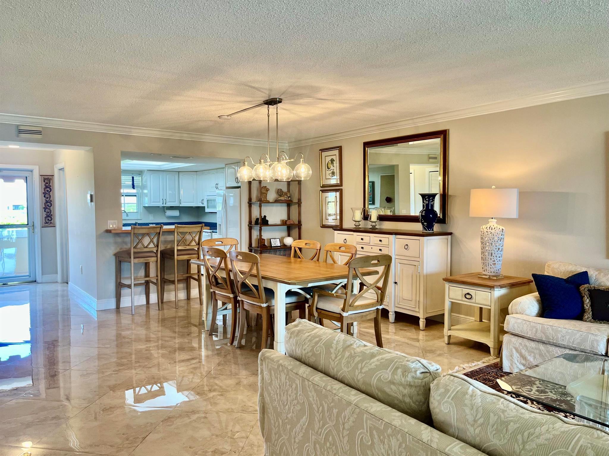 ATLANTIS SHERBROOKE VILLA - Residential