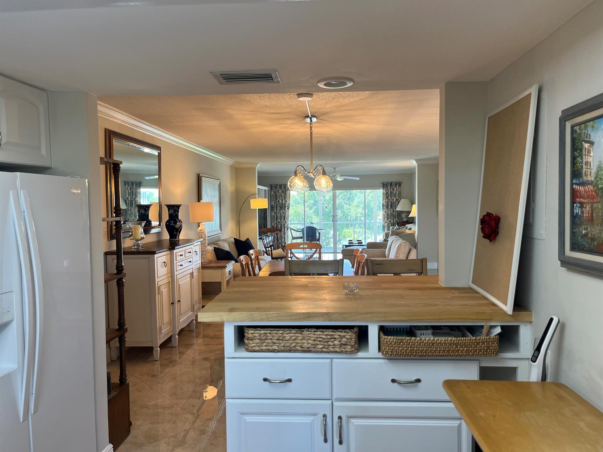 ATLANTIS SHERBROOKE VILLA - Residential