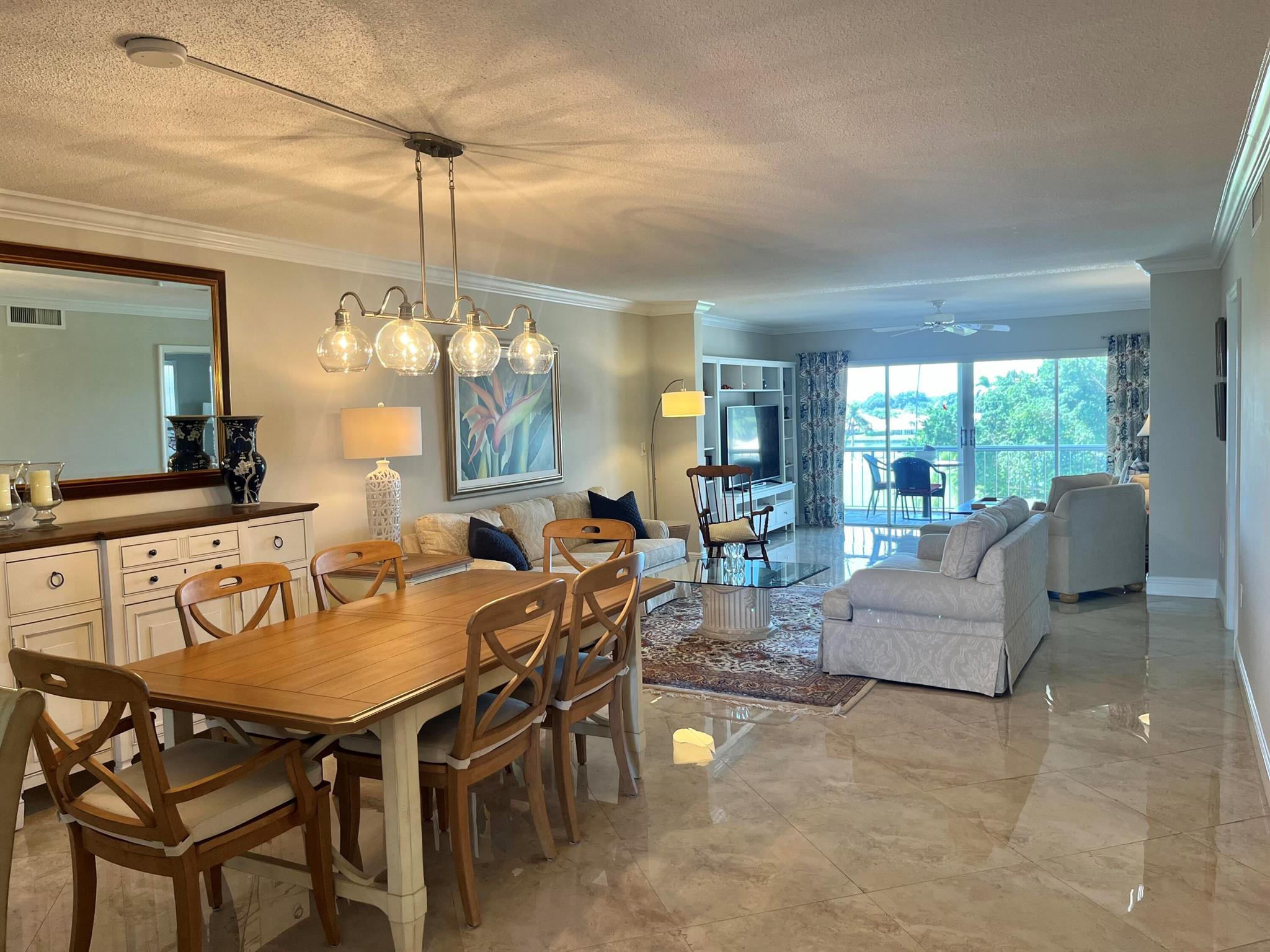 ATLANTIS SHERBROOKE VILLA - Residential