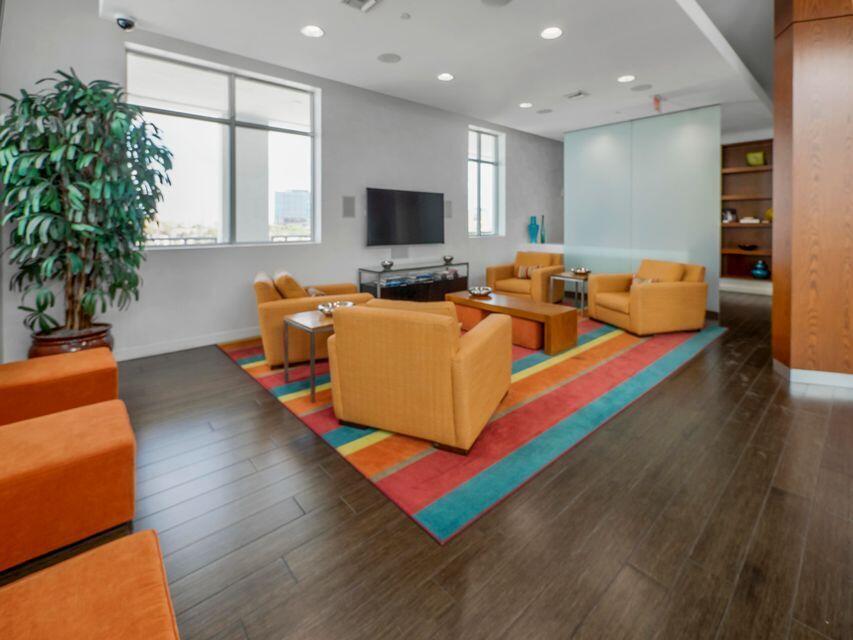 EDGE CONDO - Residential Lease