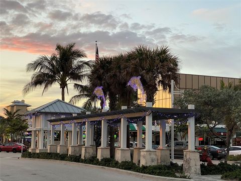 A home in Deerfield Beach