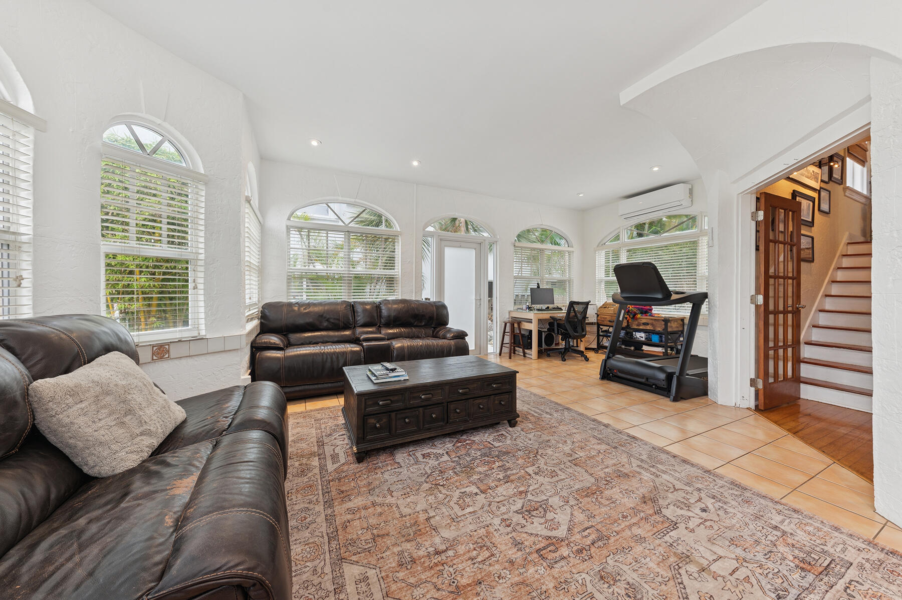 LAKE WORTH TOWN OF - Residential