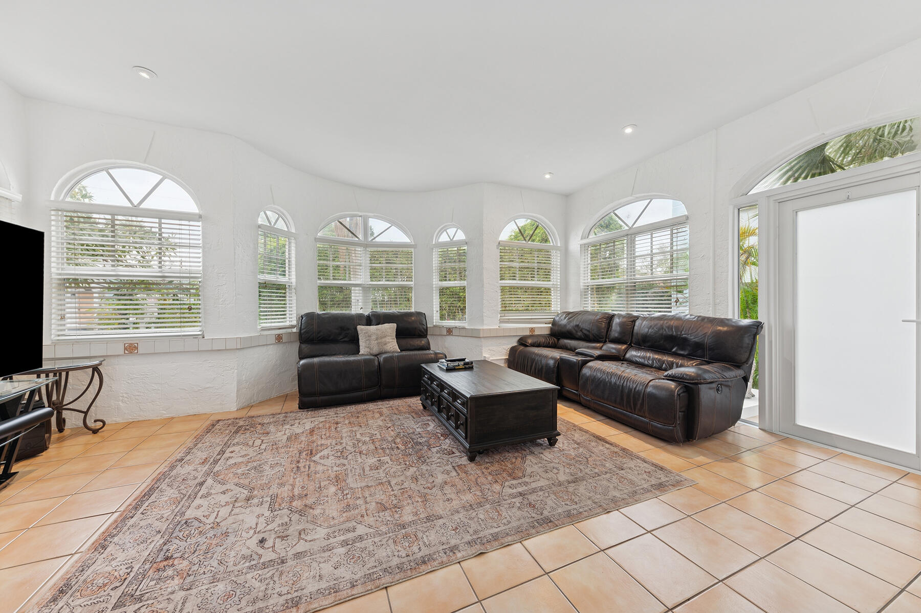 LAKE WORTH TOWN OF - Residential