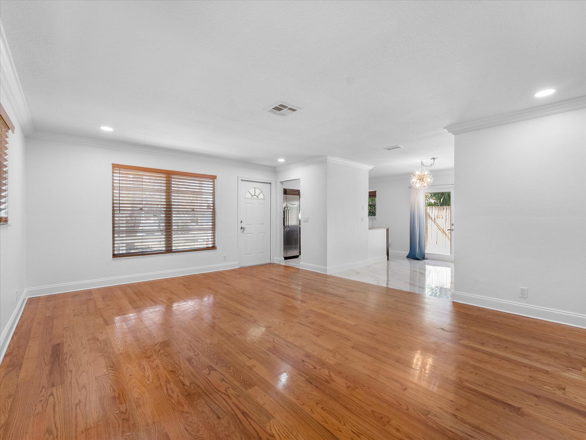 COUNTRY CLUB ACRES 5 - Residential