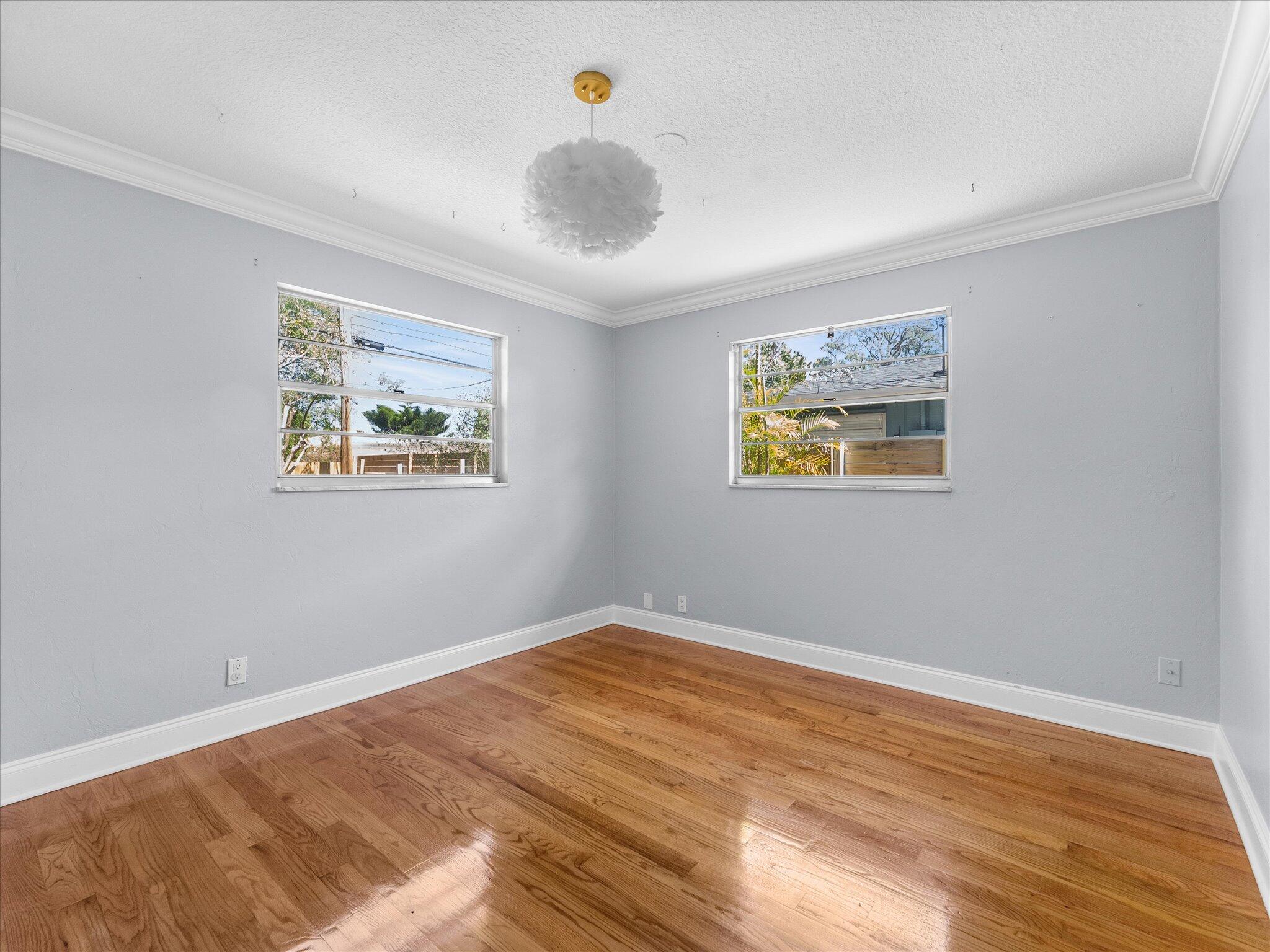 COUNTRY CLUB ACRES 5 - Residential