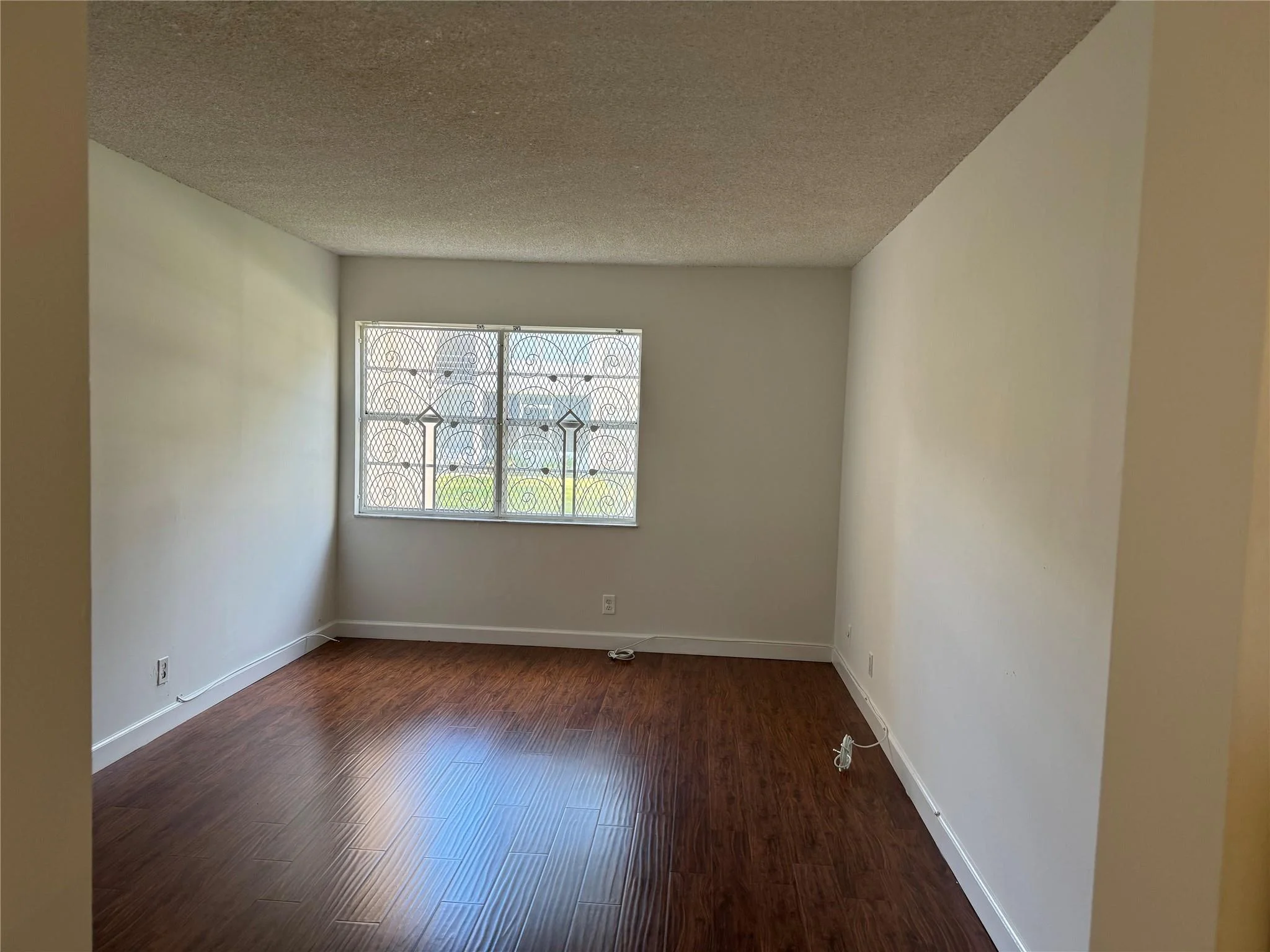 7610 Stirling Rd Unit E-102, Hollywood, FL 33024 | F10414850 | Nestfully