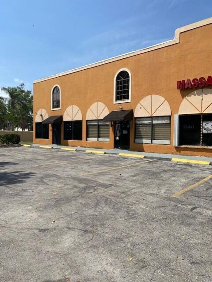 Excellent east Deerfield Beach location in a small strip with only 3 units. Plenty of parking. Water, trash removal and sales tax are included in the rental price. This unit would be great for a hair / nail salon or any type of salon, tattoo studio, retail of any kind etc. Close to Deerfield Beach and easy access to I-95.