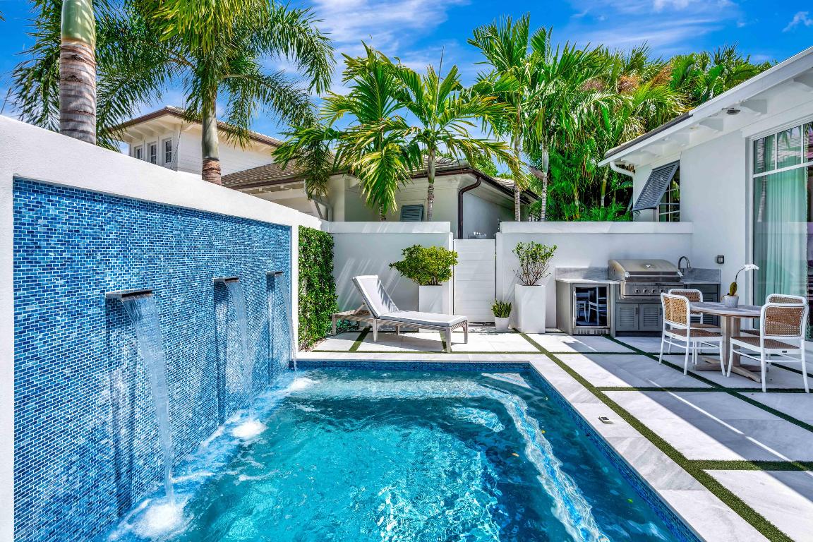 THE LOXAHATCHEE CLUB - Residential