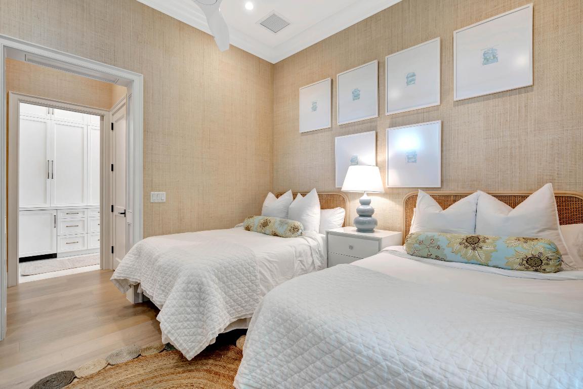 THE LOXAHATCHEE CLUB - Residential