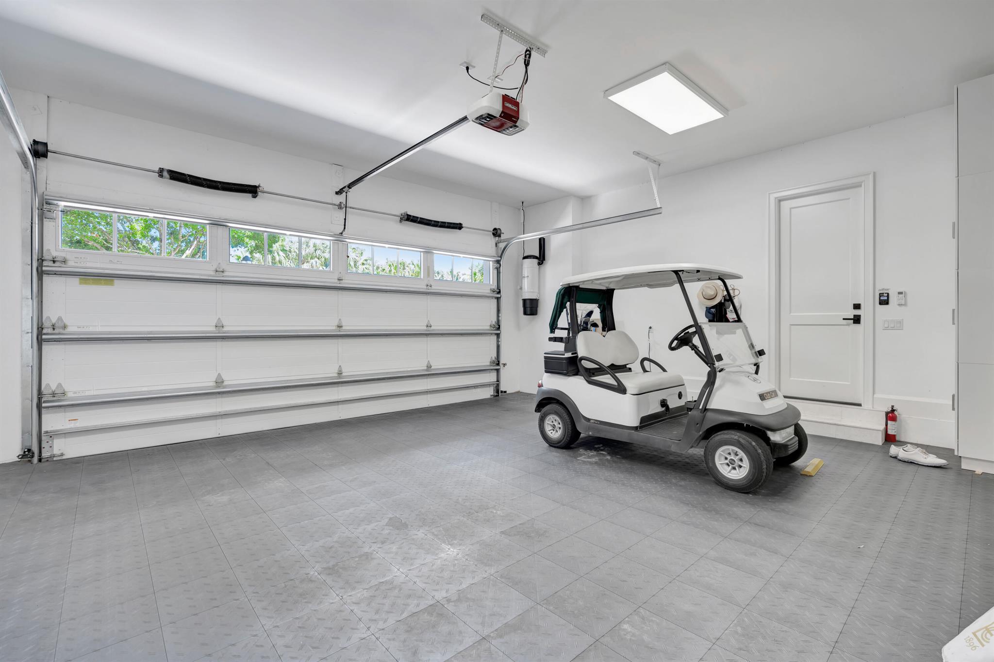 THE LOXAHATCHEE CLUB - Residential