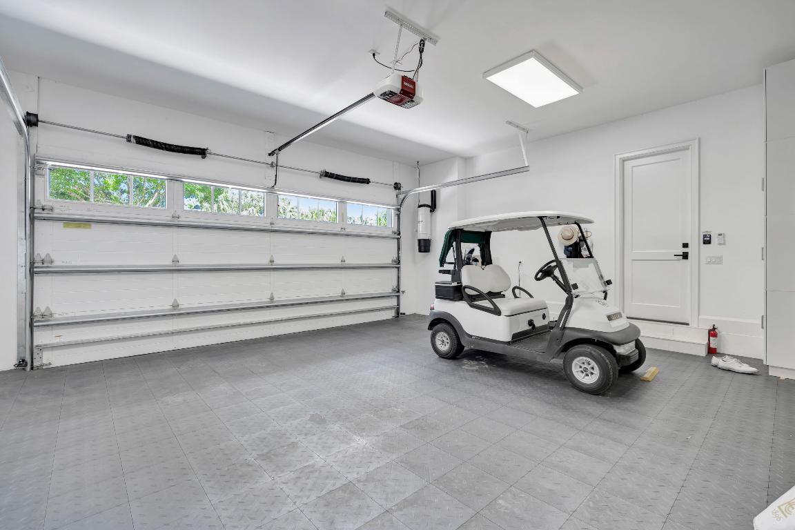 THE LOXAHATCHEE CLUB - Residential