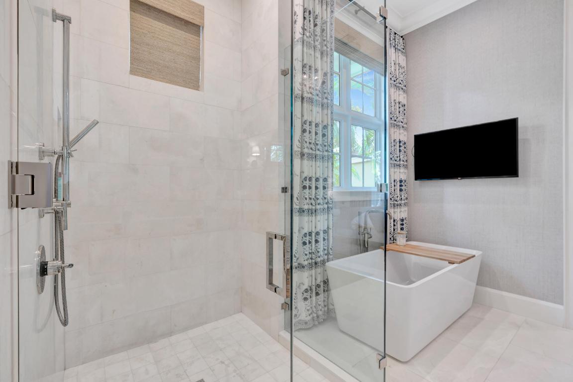 THE LOXAHATCHEE CLUB - Residential