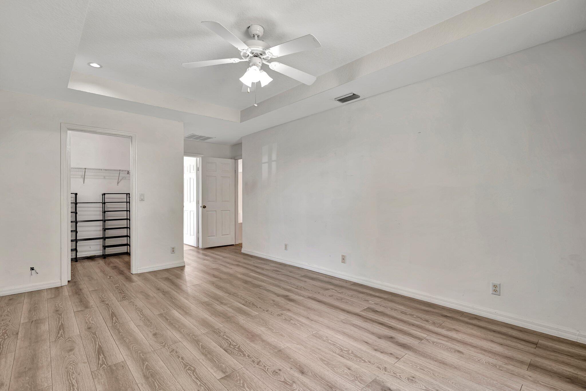 PORT ST LUCIE SECTION 16 - Residential Lease