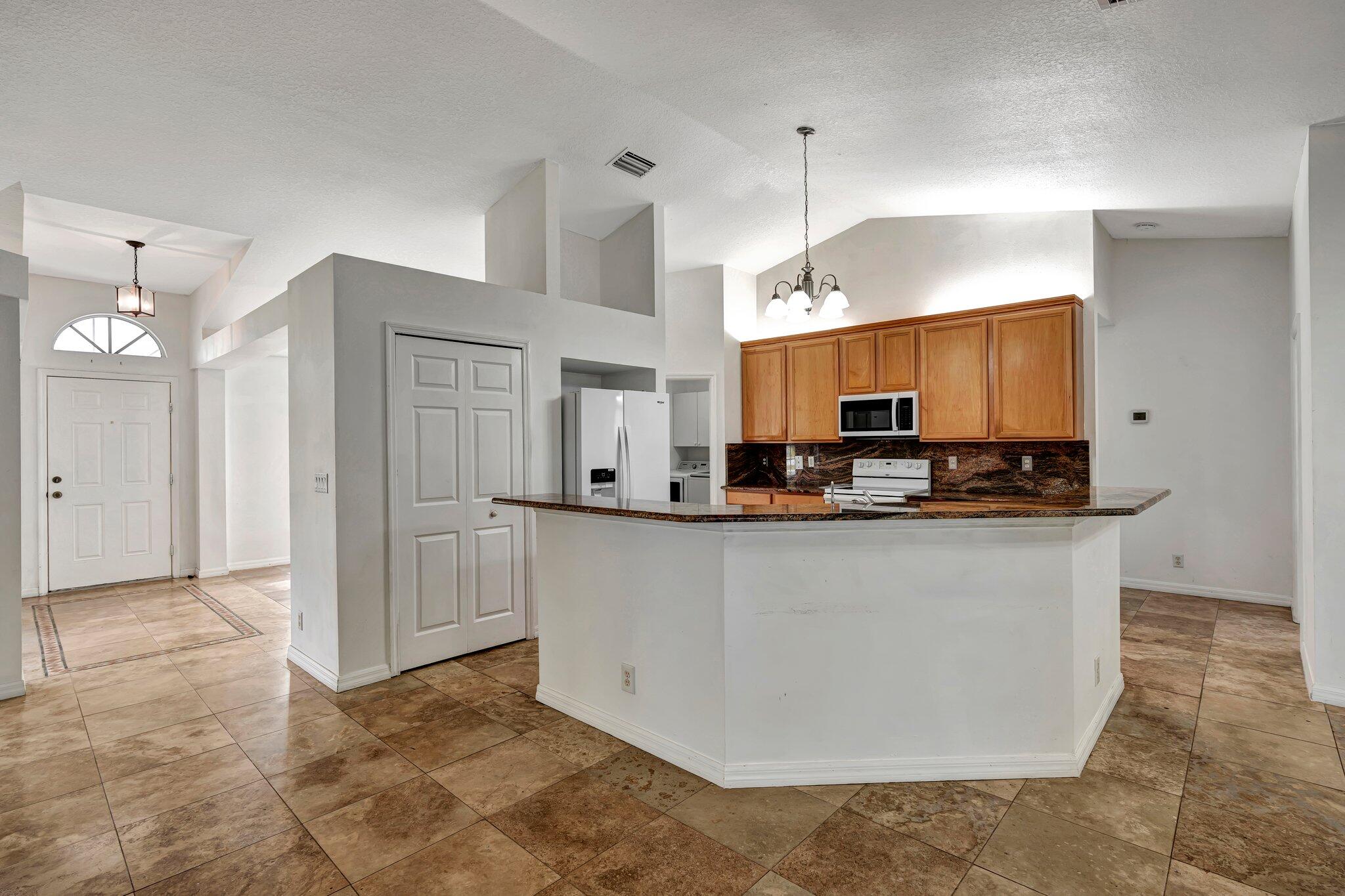 PORT ST LUCIE SECTION 16 - Residential Lease