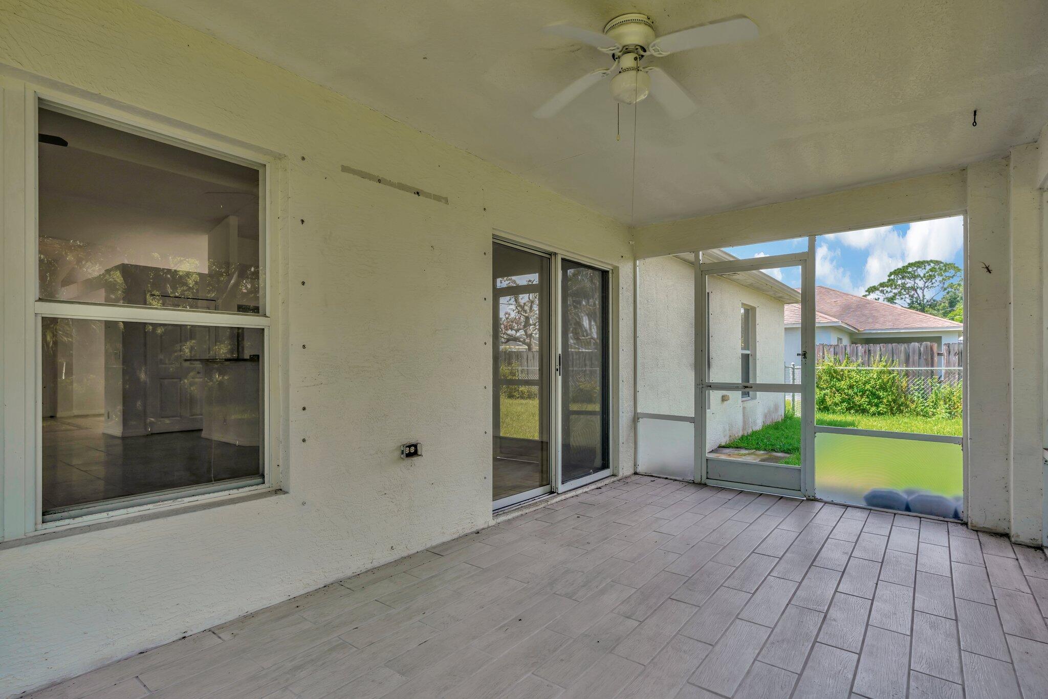 PORT ST LUCIE SECTION 16 - Residential Lease