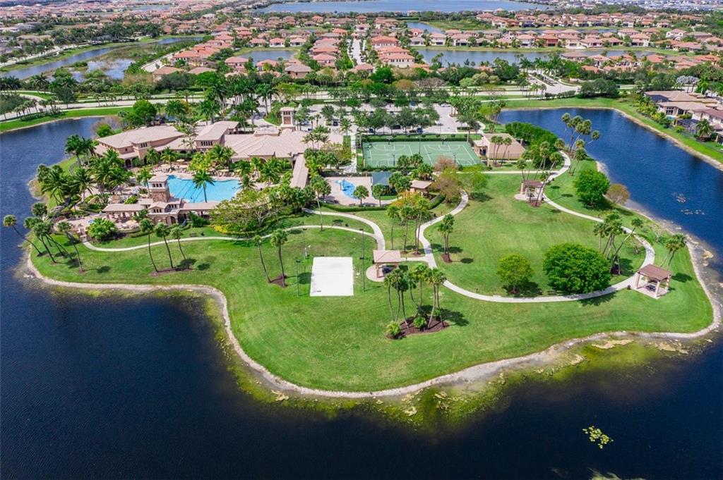 Cypress Pointe/ Heron Bay - Residential