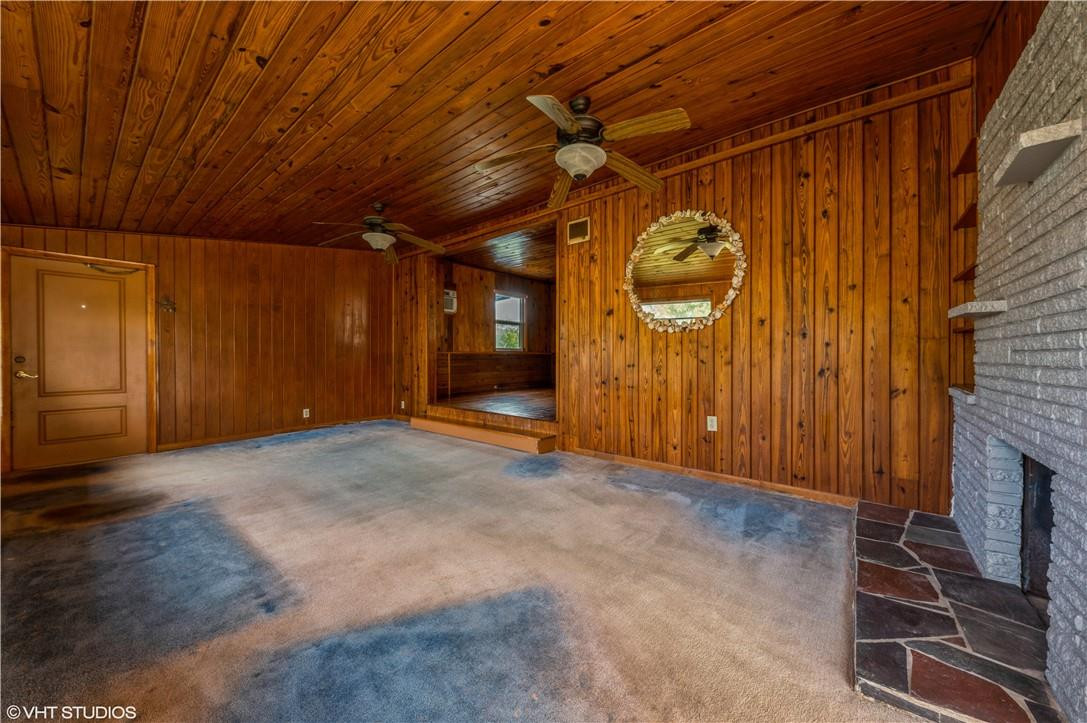 Pine Crest First Add 7-34 - Residential
