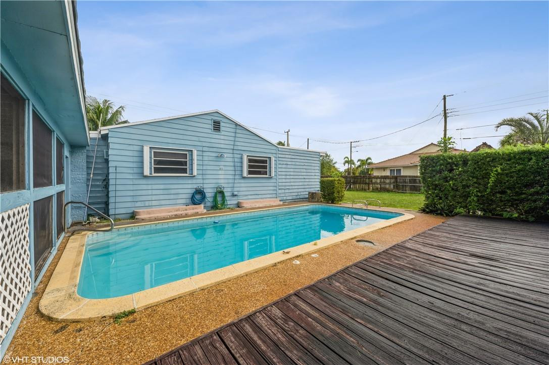 Pine Crest First Add 7-34 - Residential