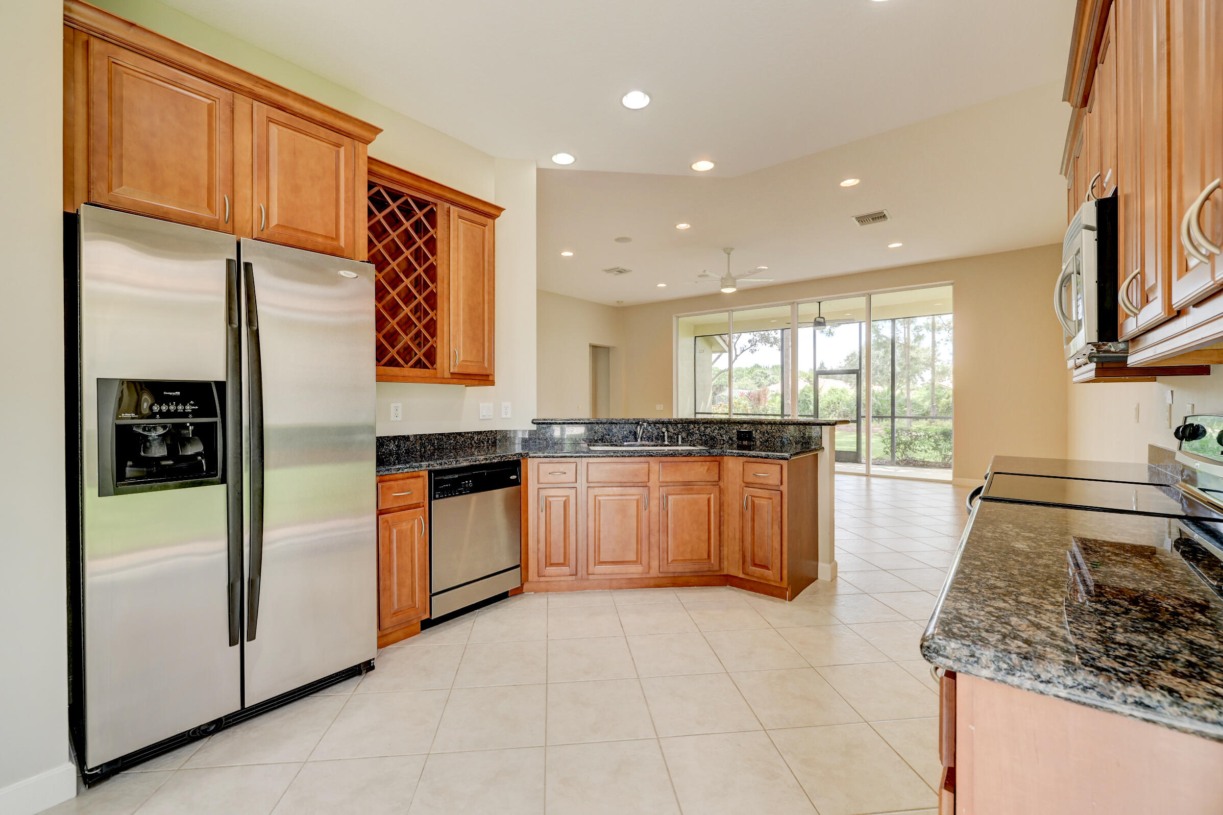 LAKES AT PGA VILLAGE - Residential Lease