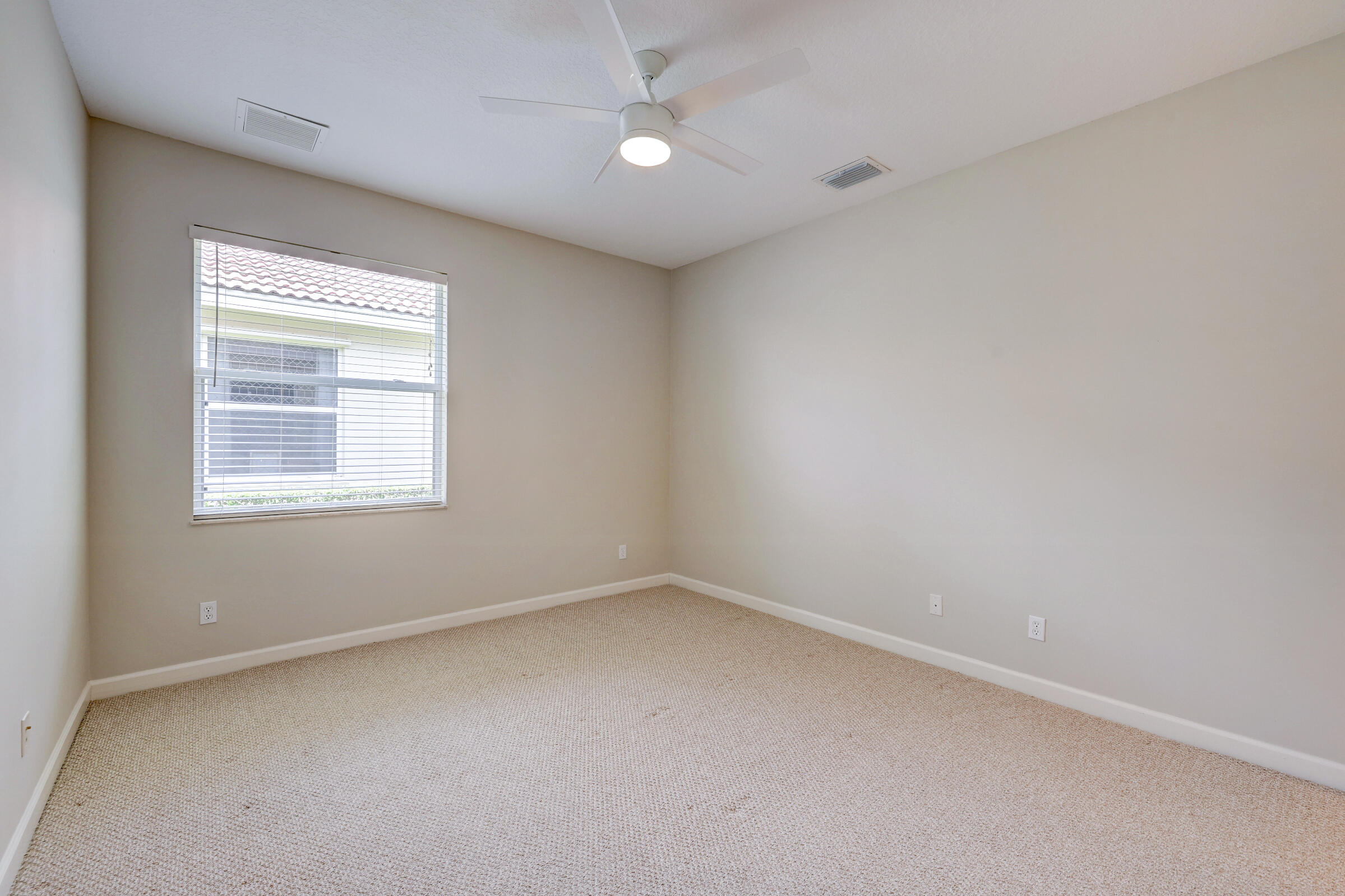 LAKES AT PGA VILLAGE - Residential Lease