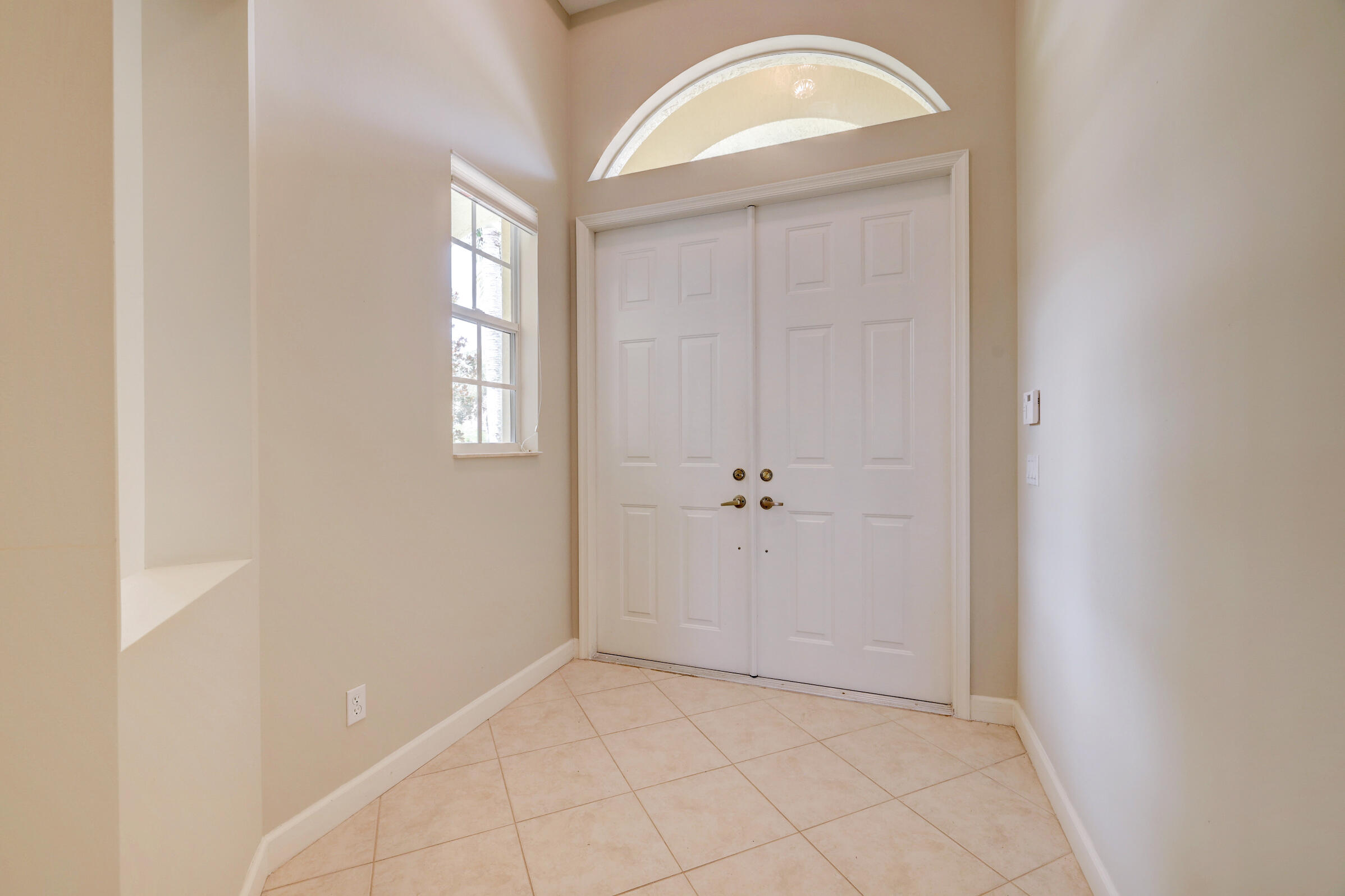 LAKES AT PGA VILLAGE - Residential Lease